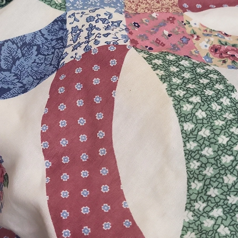 Vintage Calico Double Wedding Ring quilted Pillowcase sham